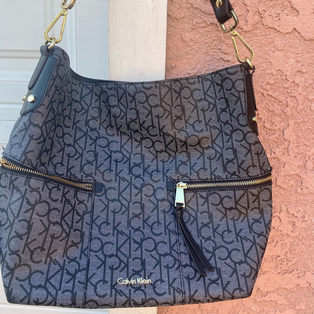 Calvin Klein Handbag - Picture 10 of 16